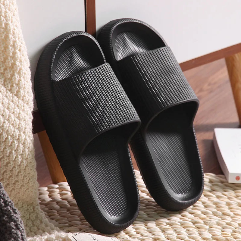 Chinelo Feminino Nuvem: Conforto Antiderrapante, Macio e Secagem Rápida – Plataforma para Casa e Verão